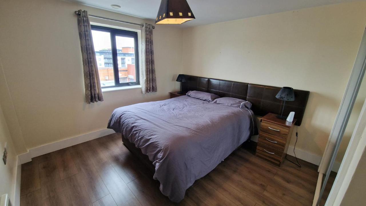 Two Bedroom Apartment, Birmingham City Centre B1 Exterior foto