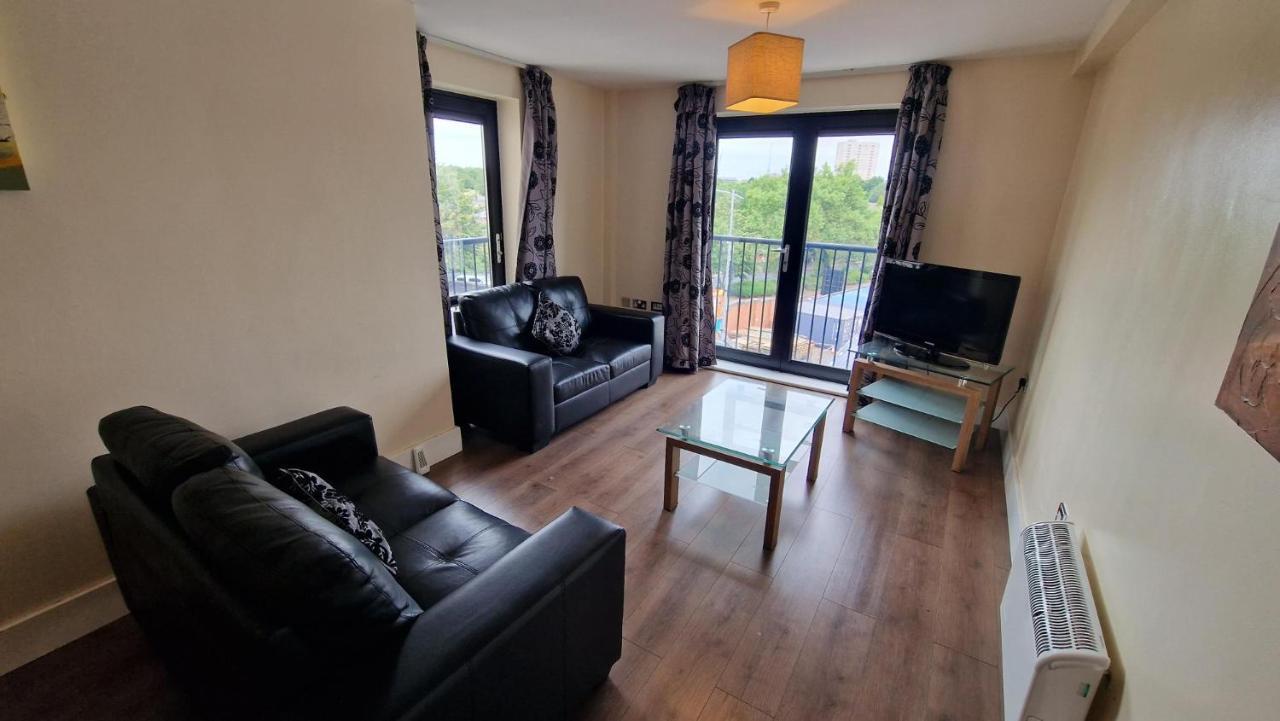 Two Bedroom Apartment, Birmingham City Centre B1 Exterior foto